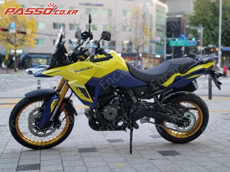 SUZUKI V STROM 800 DE - фото 1