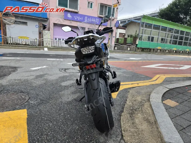 Suzuki Gsx S 1000 Gx - фото 2