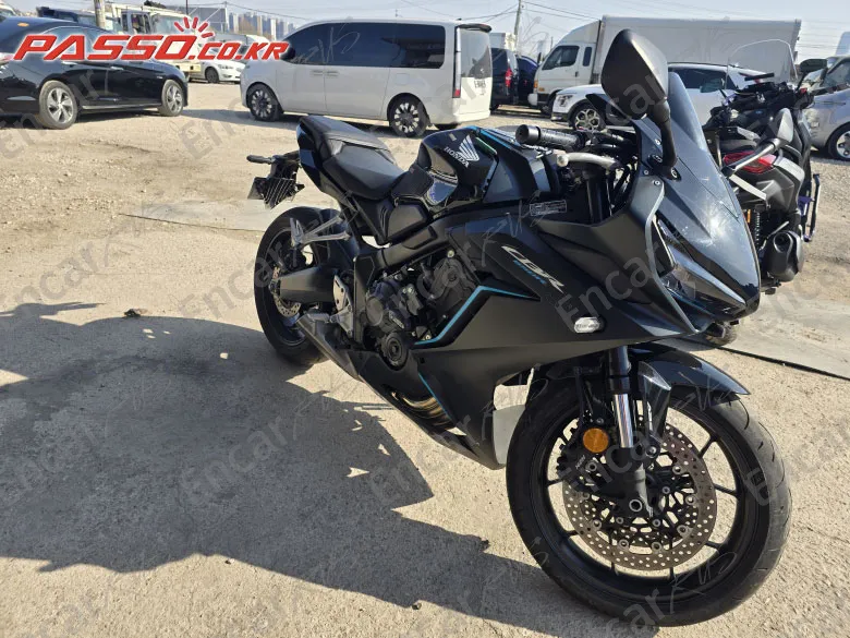 HONDA CBR 650 R ABS - фото 5