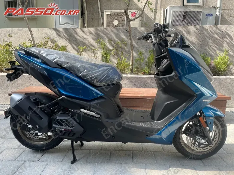 KYMCO KRV 200 - фото 0