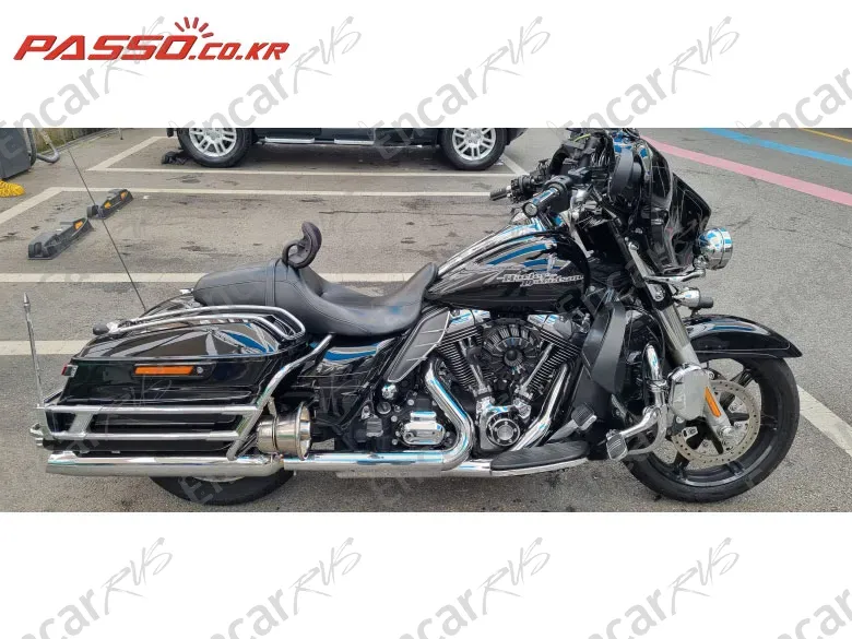 HARLEY-DAVIDSON FLHX - фото 0