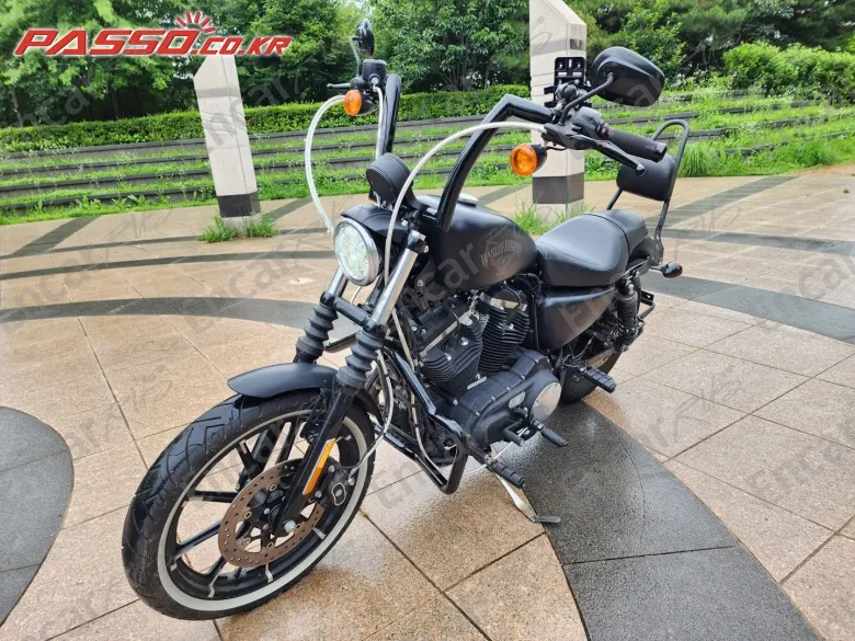 HARLEY-DAVIDSON XL 883 N - фото 4