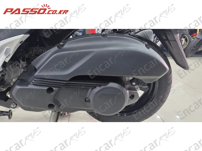 YAMAHA TRICITY 125 - фото 4