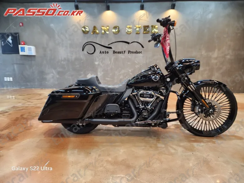 HARLEY-DAVIDSON ROAD KING SPECIAL - фото 0