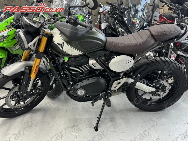 Triumph Speed Four - фото 1