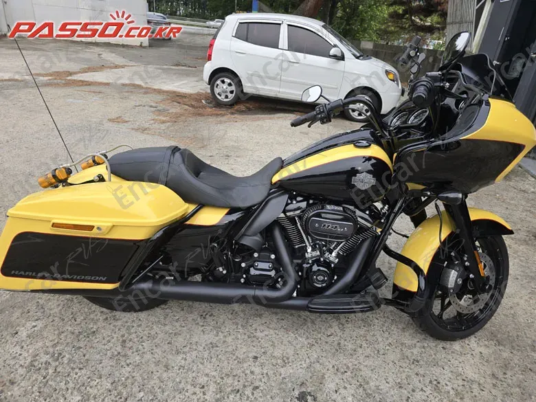 HARLEY-DAVIDSON ROAD GLIDE SPECIAL - фото 0