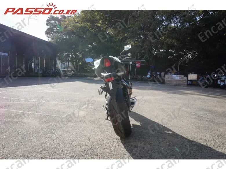 HONDA CB 650 R ABS - фото 2