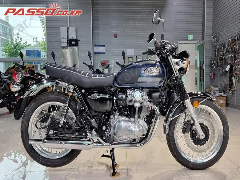 KAWASAKI W 800 - фото 0