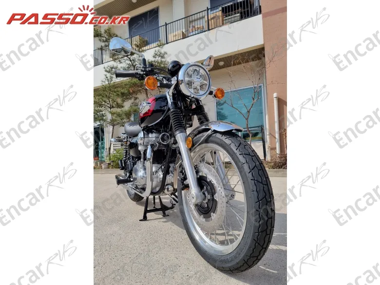 KAWASAKI W 800 - фото 5