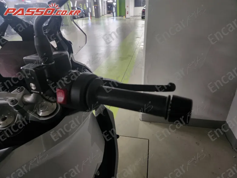 BMW F 900 XR - фото 3