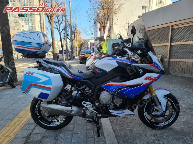 BMW S 1000 XR - фото 0