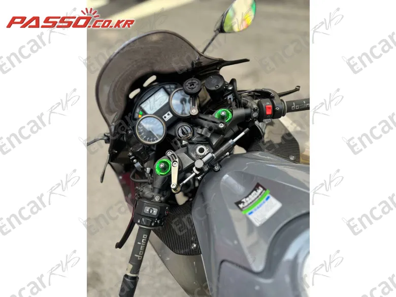 KAWASAKI ZZR 1400 - фото 3