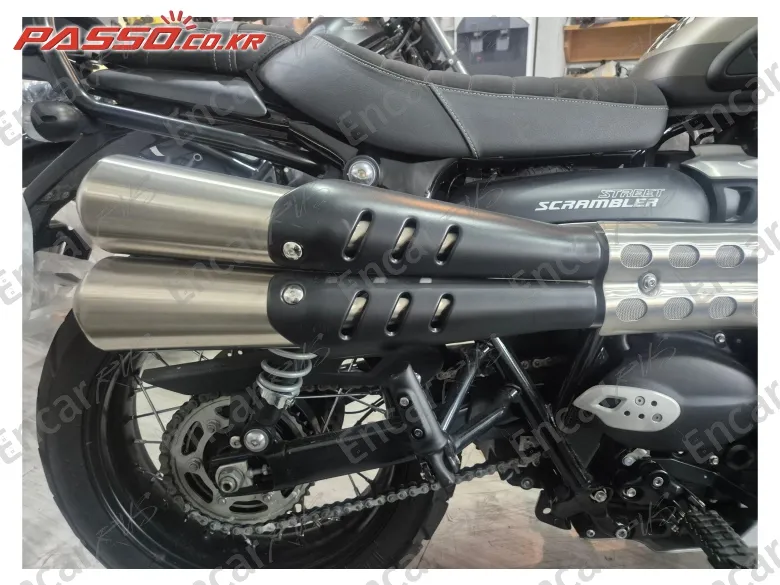 TRIUMPH STREET SCRAMBLER - фото 6