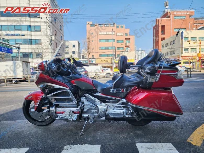 HONDA GOLDWING 1800 - фото 1