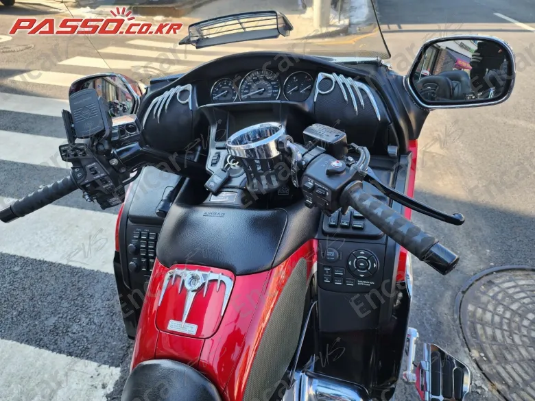 HONDA GOLDWING 1800 - фото 3