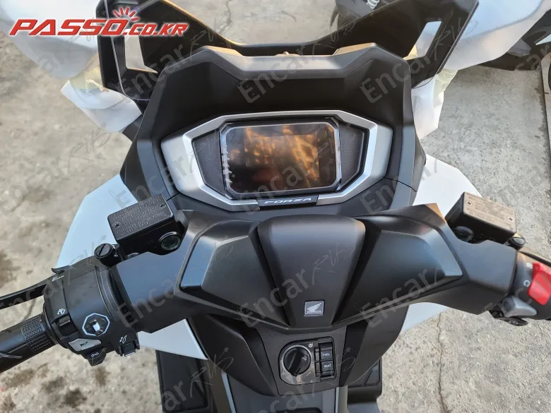 HONDA FORZA 350 - фото 3