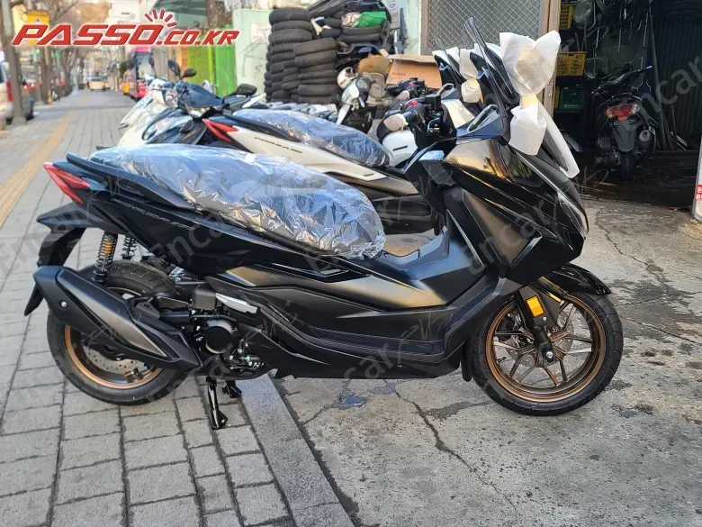 HONDA FORZA 350 - фото 0