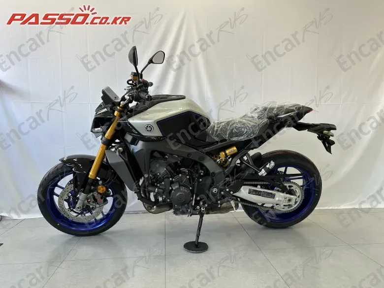 YAMAHA MT 09 SP - фото 1