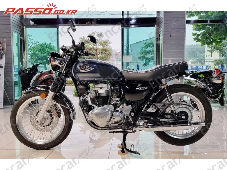KAWASAKI W 800 - фото 1