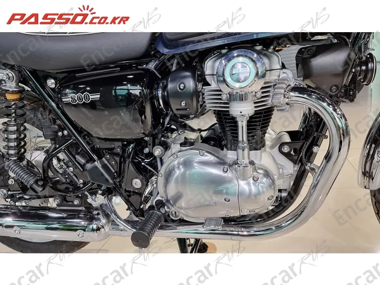 KAWASAKI W 800 - фото 4