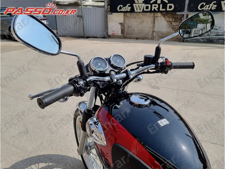 KAWASAKI W 800 - фото 3