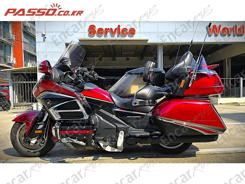 HONDA GOLDWING 1800 - фото 0