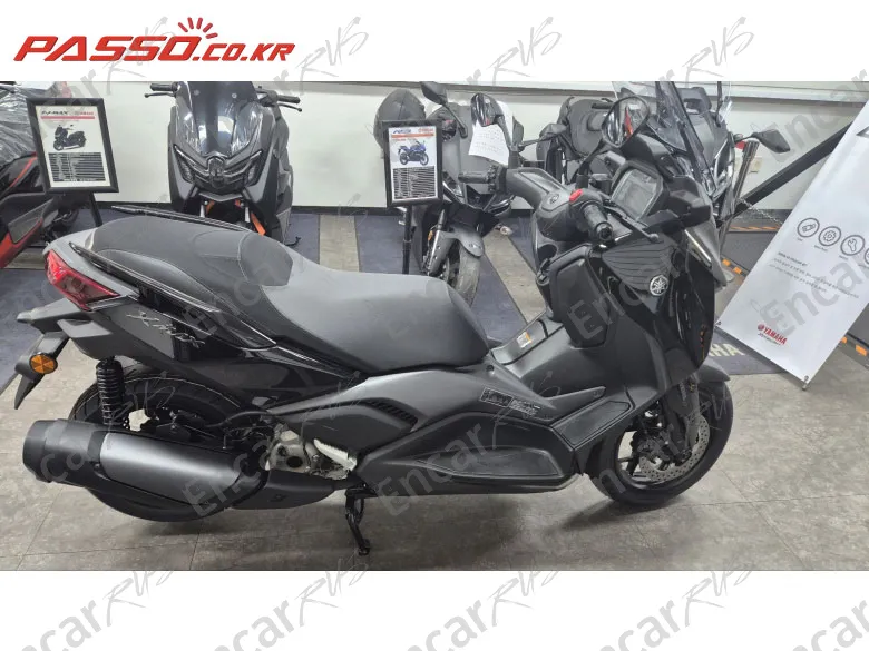 YAMAHA X MAX 300 ABS - фото 0