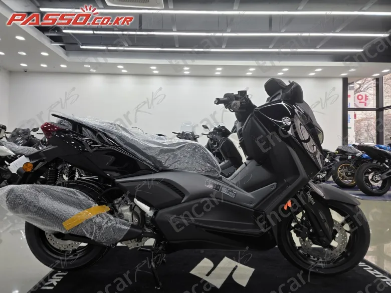 YAMAHA X MAX 300 ABS - фото 0