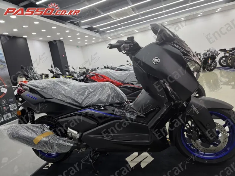 YAMAHA X MAX 300 ABS - фото 0