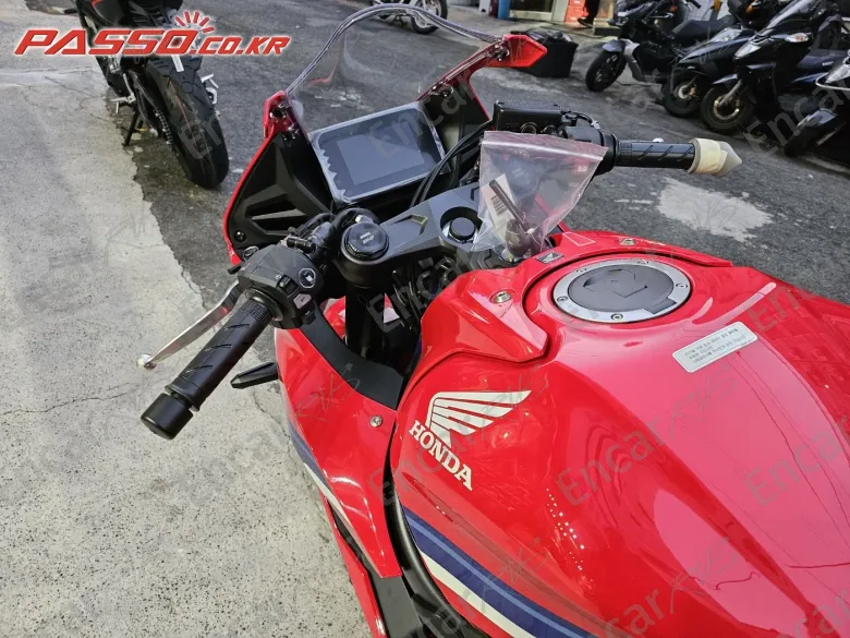 Honda Cbr 650 R E-Clutch - фото 3