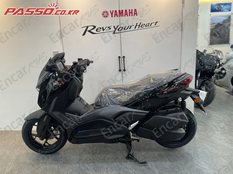 YAMAHA X MAX 300 ABS - фото 1