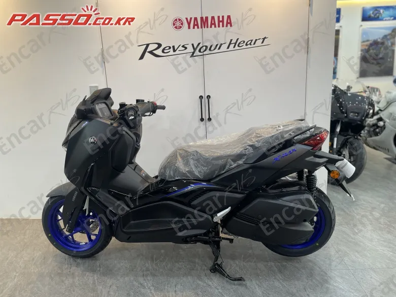 YAMAHA X MAX 300 ABS - фото 1