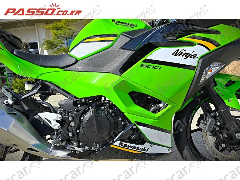 KAWASAKI ZX 500 R - фото 4