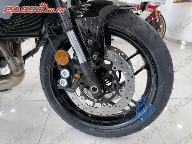 YAMAHA XSR 900 GP - фото 5