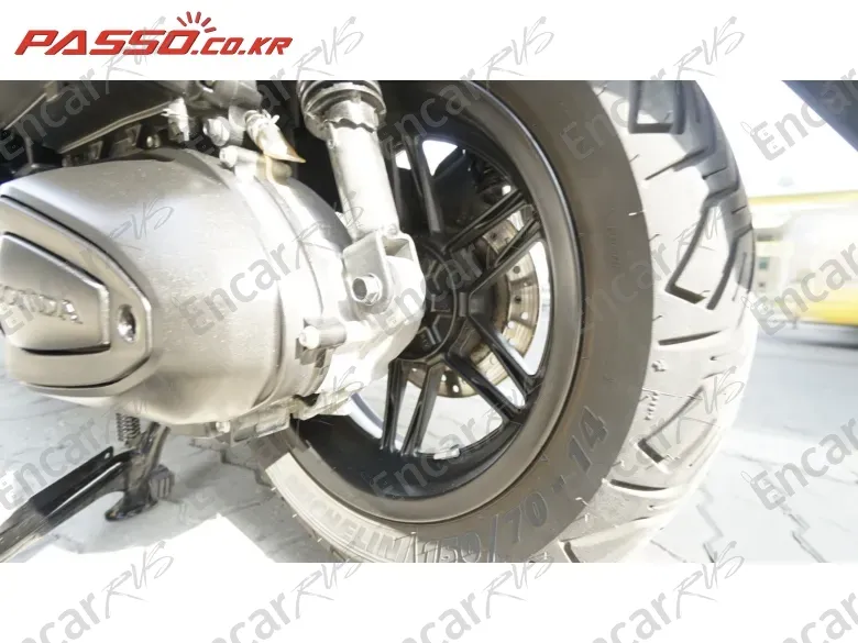 HONDA FORZA 350 - фото 5
