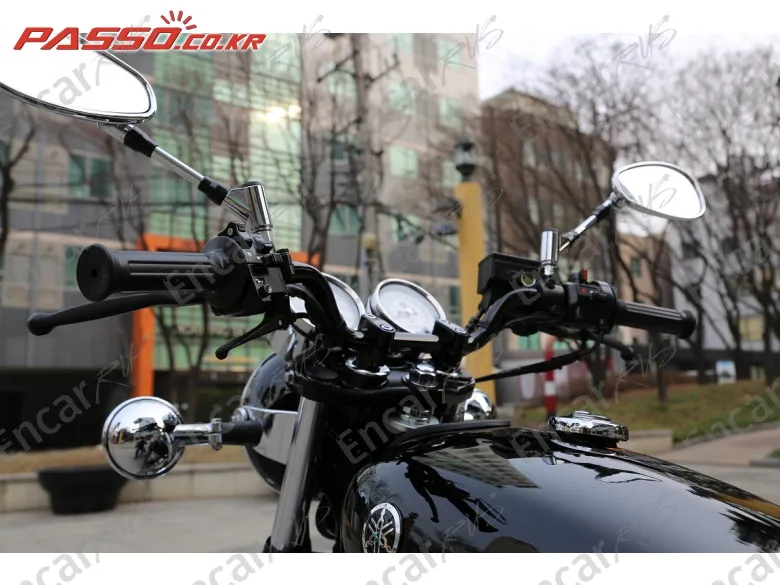 YAMAHA SR 400 - фото 3