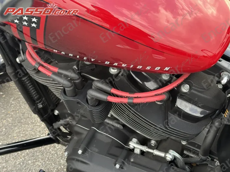 HARLEY-DAVIDSON STREET BOB 114 - фото 4