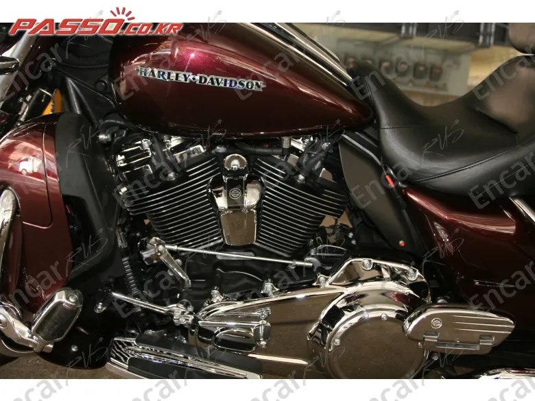 HARLEY-DAVIDSON ULTRA LIMITED - фото 4