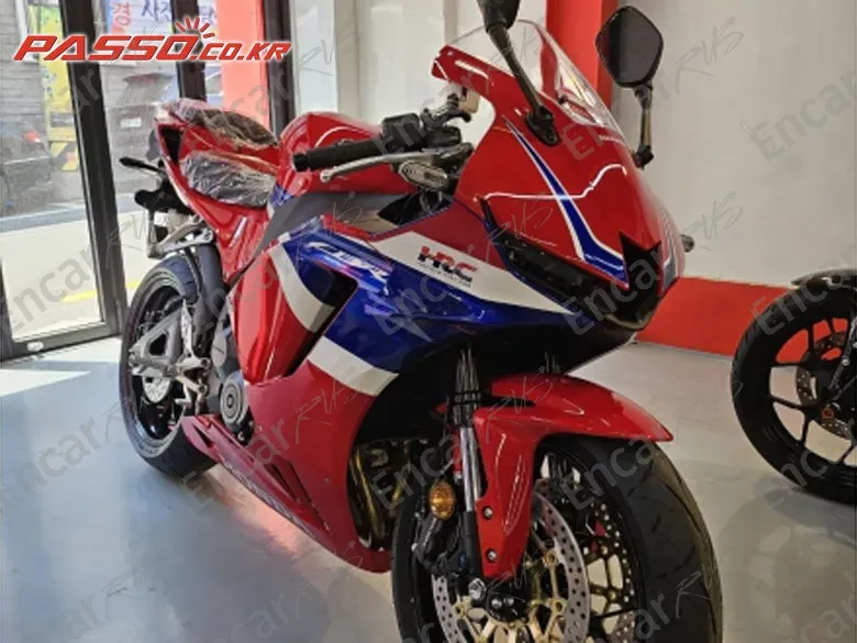 HONDA CBR 600 RR - фото 0