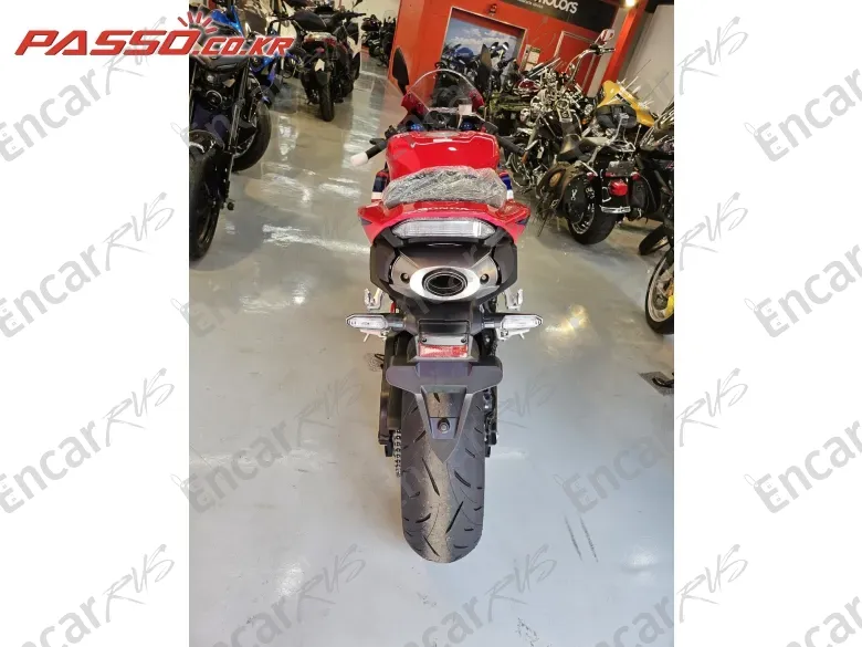 HONDA CBR 600 RR - фото 2