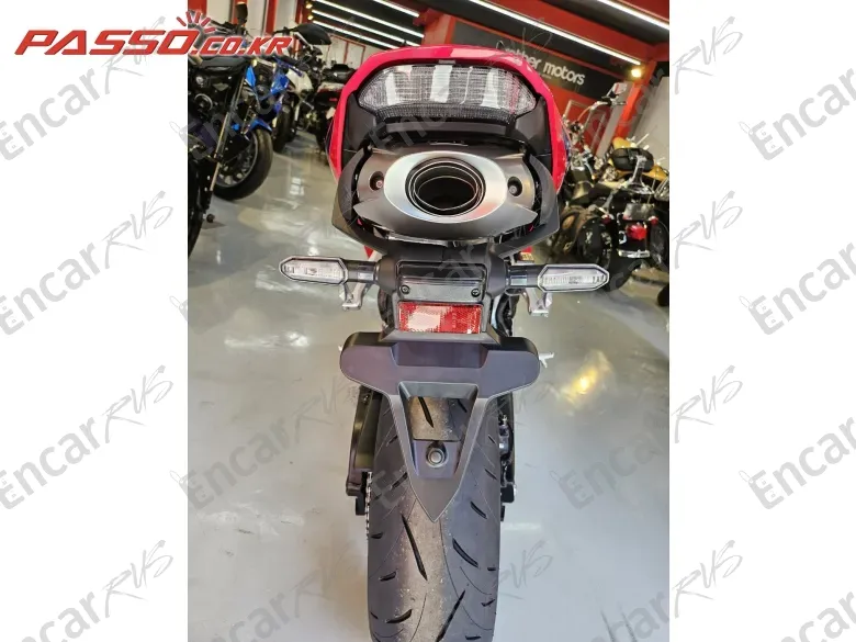 HONDA CBR 600 RR - фото 6
