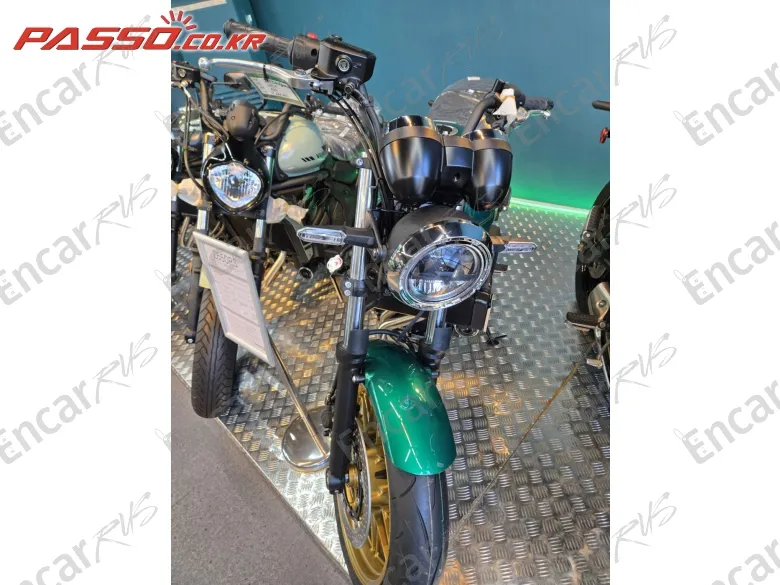 KAWASAKI Z 650 RS ABS - фото 6
