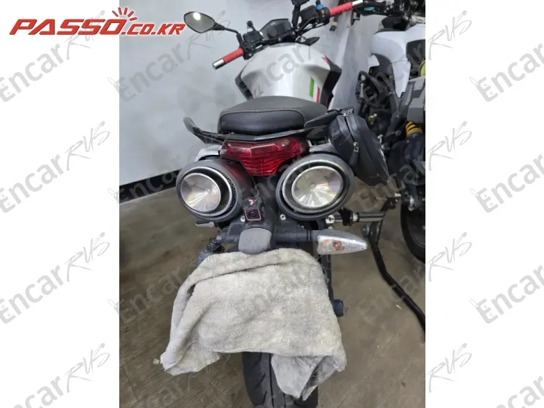 Aprilia Shiver 900 - фото 2