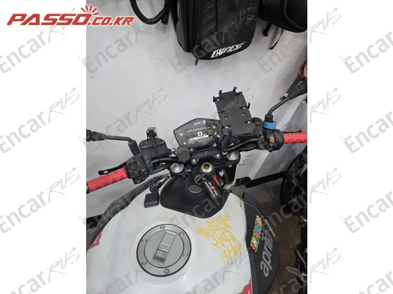 Aprilia Shiver 900 - фото 3