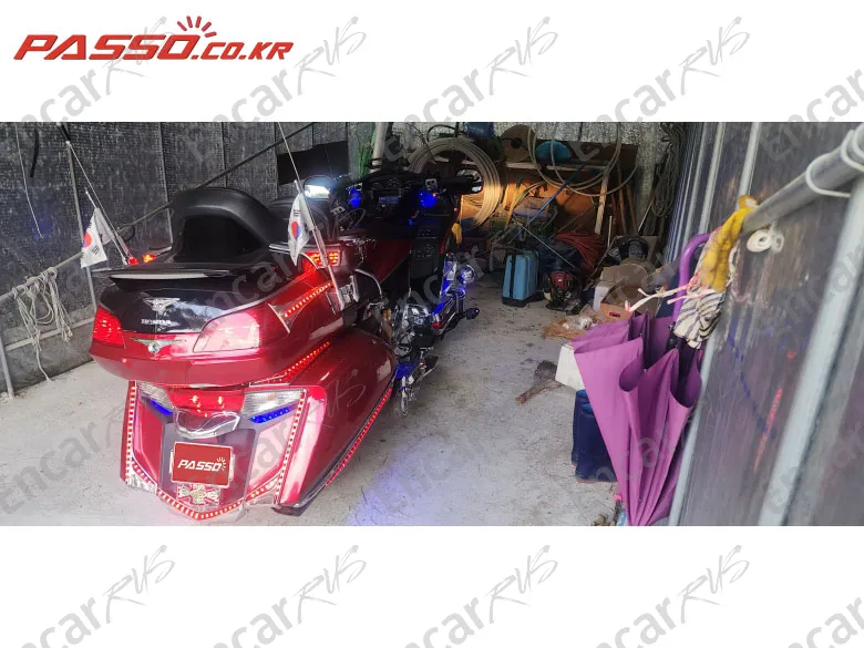 HONDA GOLDWING 1800 - фото 1
