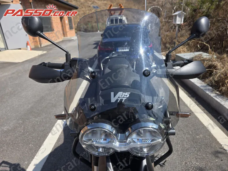 Moto Guzzi V 85 Tt - фото 3