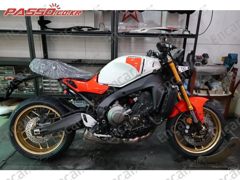 YAMAHA XSR 900 - фото 0