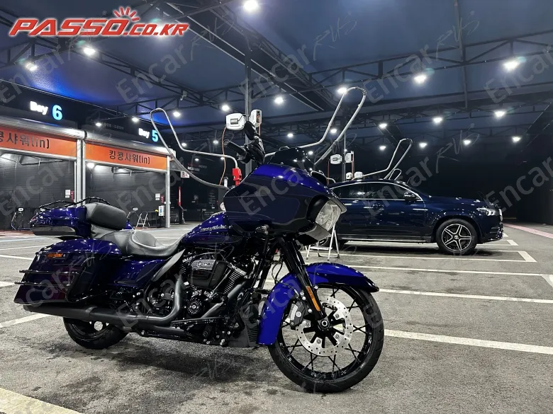 HARLEY-DAVIDSON ROAD GLIDE SPECIAL - фото 0