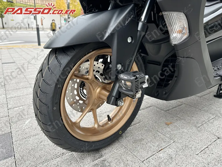 Yamaha N Max 125 - фото 5