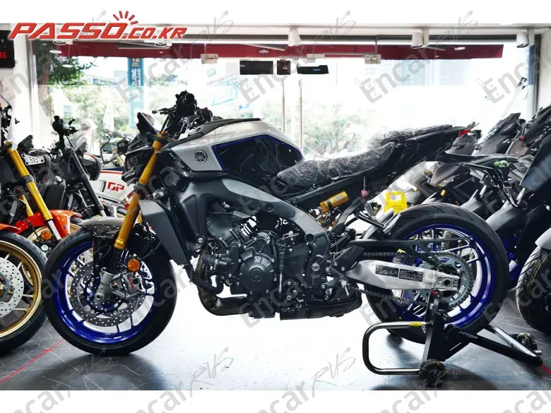 YAMAHA MT 09 SP - фото 1
